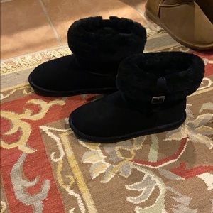 Ladies black boots